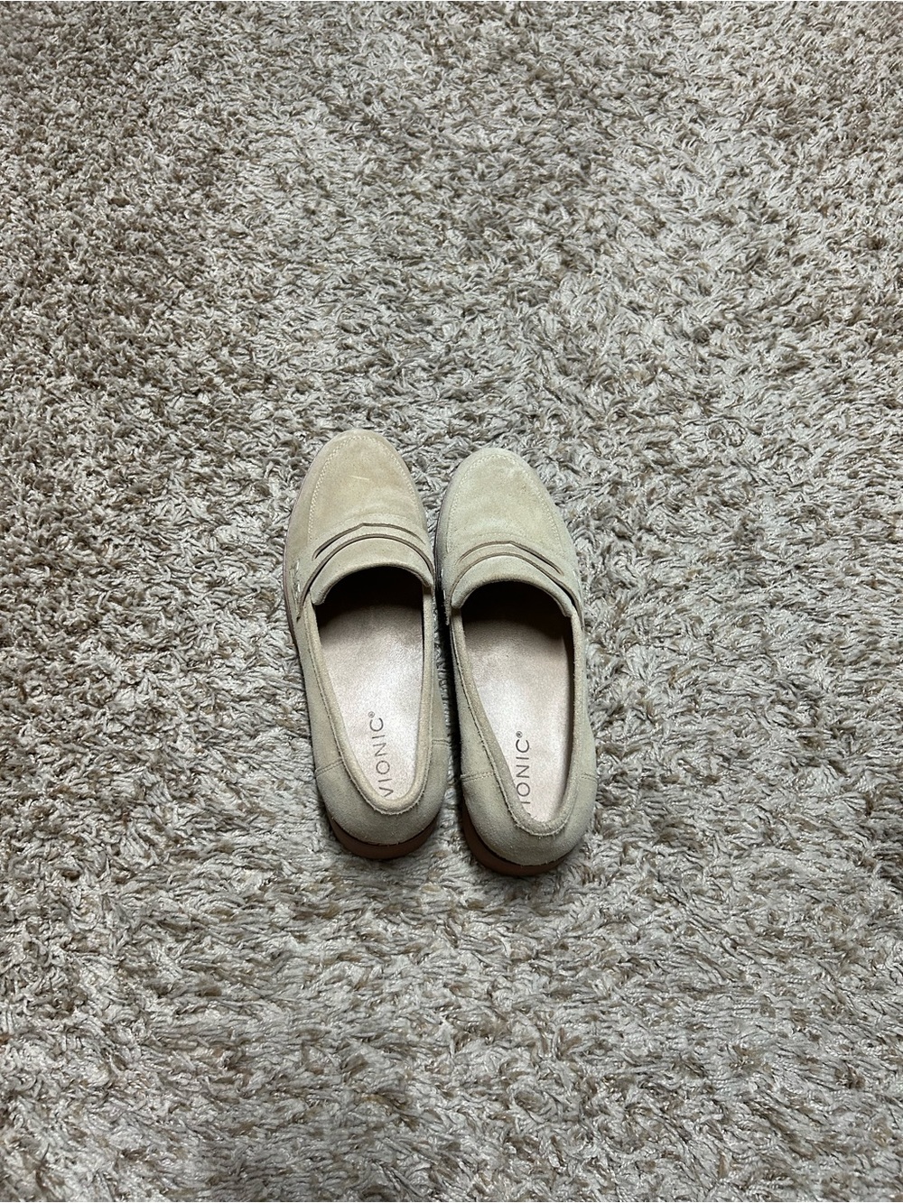 Vionic Women's Loafers in Light Beige Suede